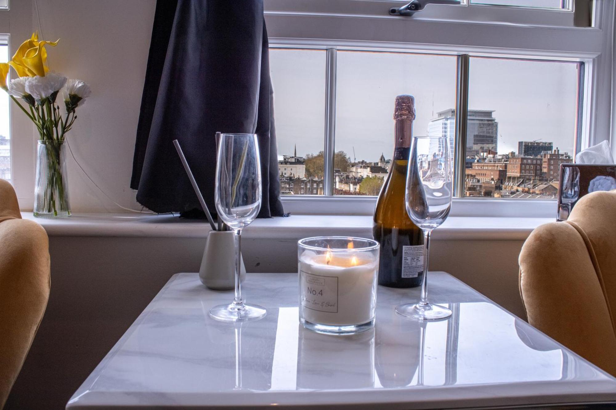 Luxurious 1-Bedroom Penthouse In Marble Arch 71 Londres Exterior foto